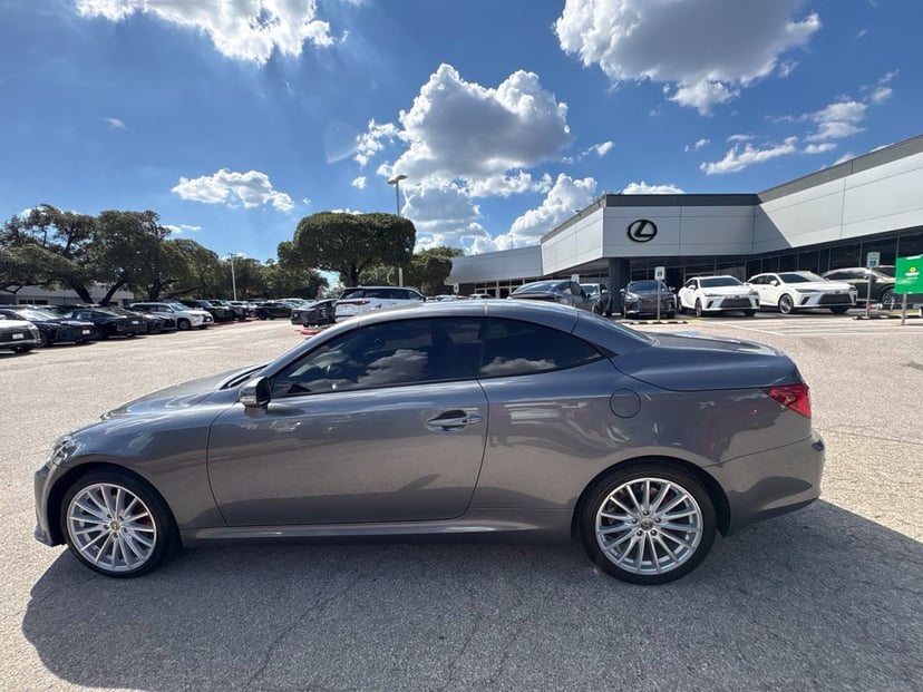 2015 Lexus IS - Image 1