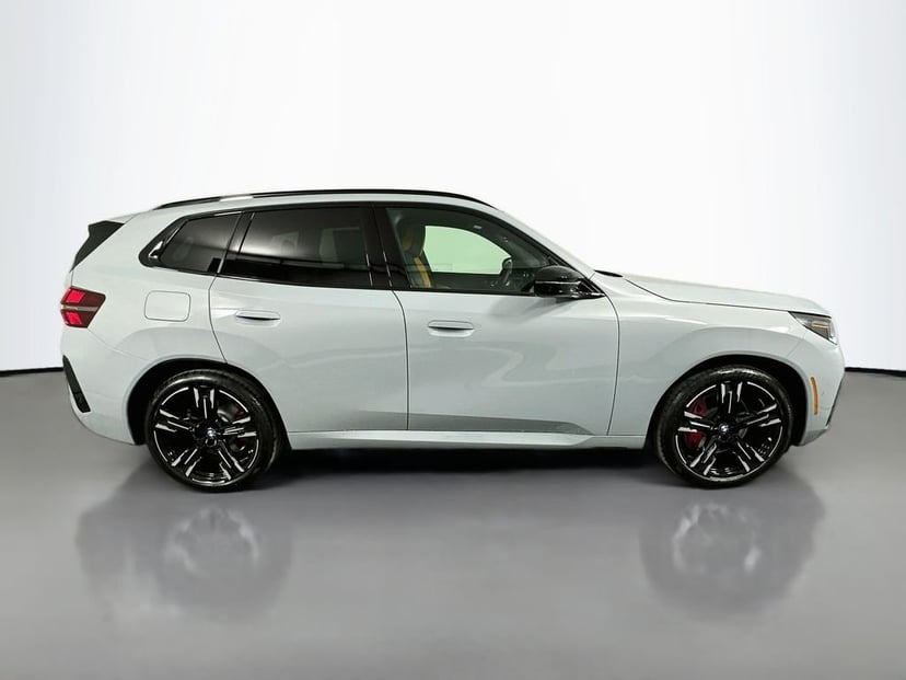 2026 BMW X3 - Image 3