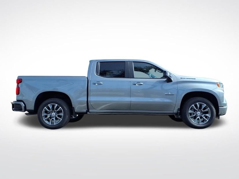 2026 Chevrolet Silverado 1500 - Image 2
