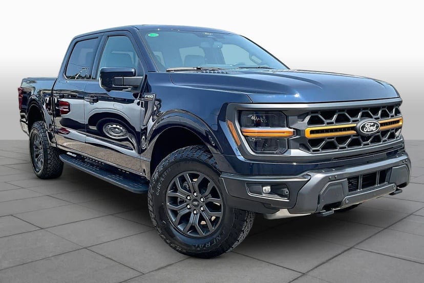 2025 Ford F-150 - Image 2
