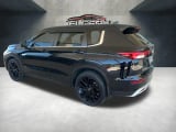 2023 Mitsubishi Outlander - Preview 3