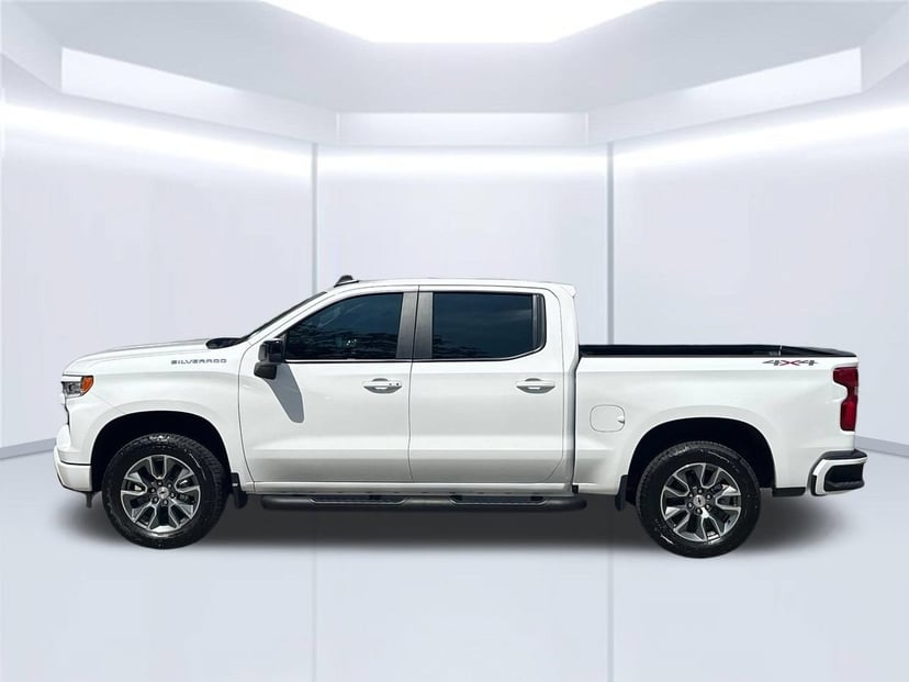2026 Chevrolet Silverado 1500 - Image 1