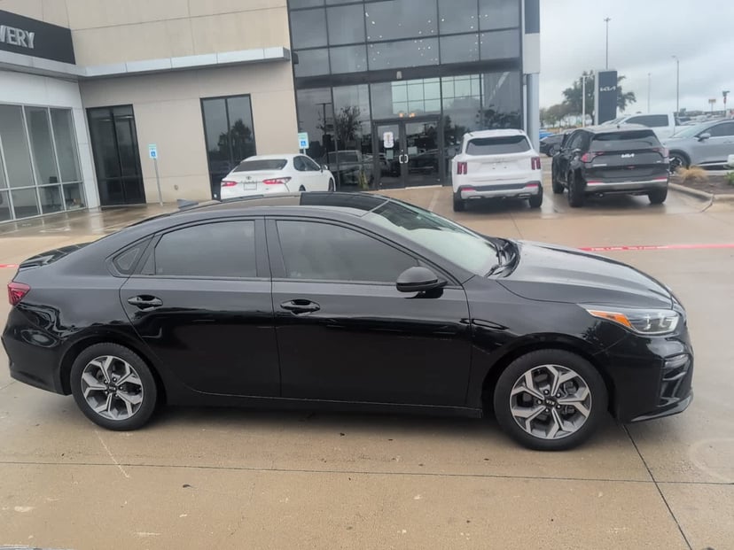 2020 Kia Forte - Image 1