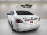 2015 Nissan Altima - Preview 2