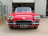 1960 Chevrolet Corvette - Preview 2