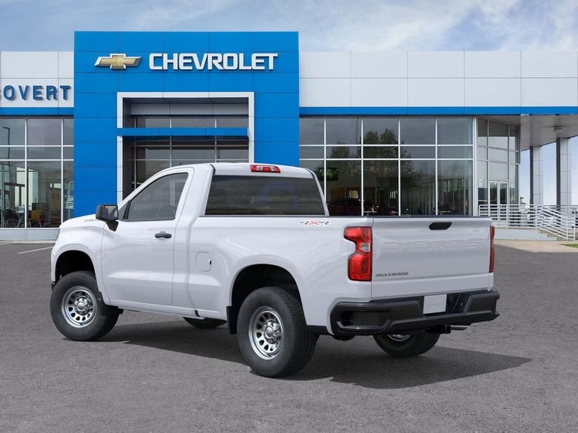2026 Chevrolet Silverado 1500 - Image 2