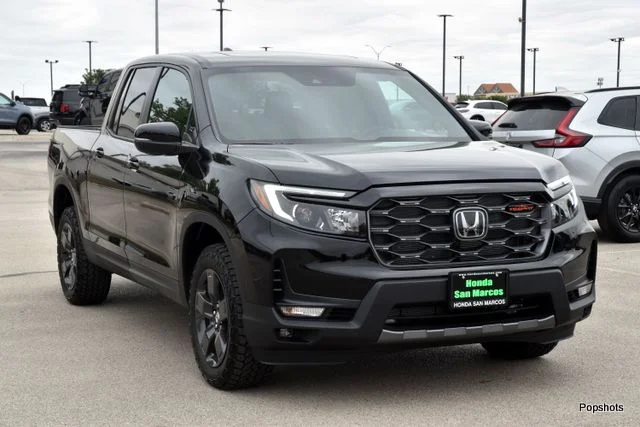 2026 Honda Ridgeline TrailSport 4D Crew Cab Crystal Black Pearl - Image 3