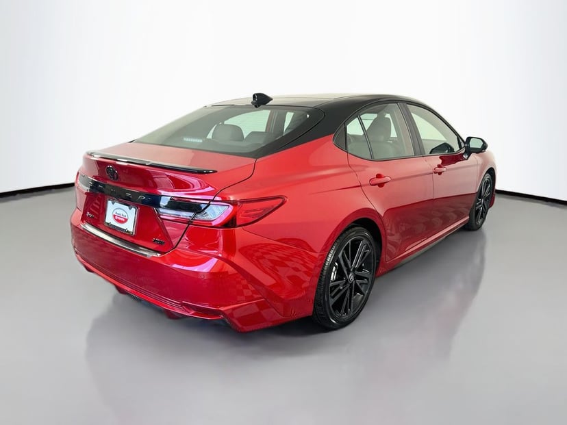 2026 Toyota Camry - Image 3