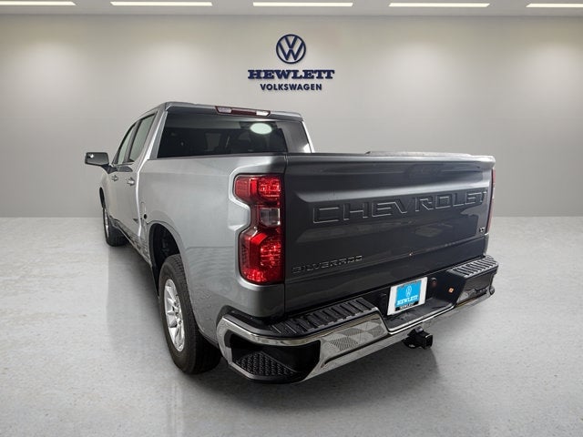 2025 Chevrolet Silverado - Image 3