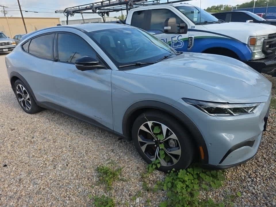 2024 Ford Mustang - Image 2