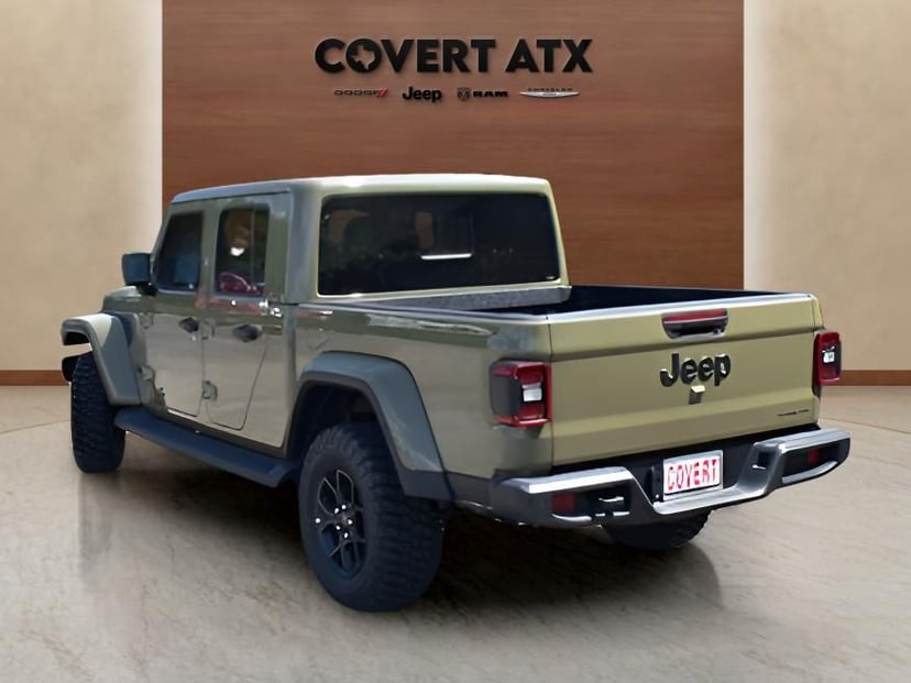 2025 Jeep Gladiator - Image 2