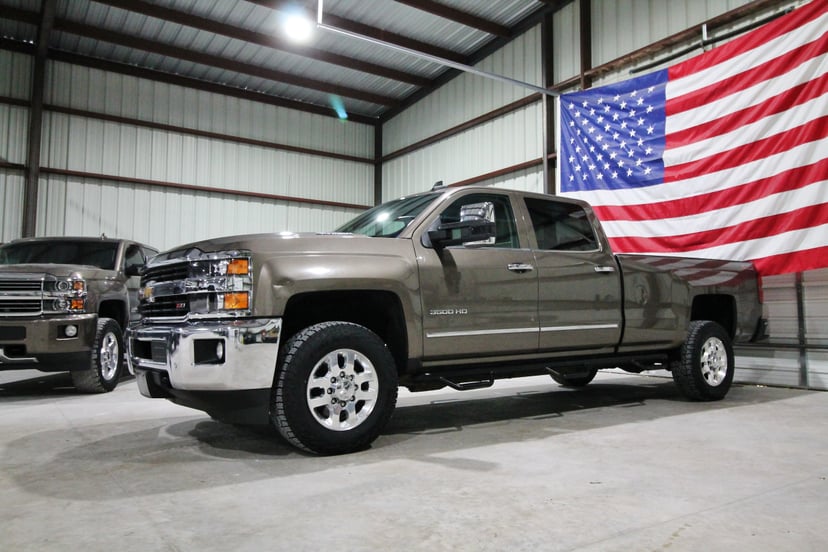 2015 Chevrolet Silverado - Image 1