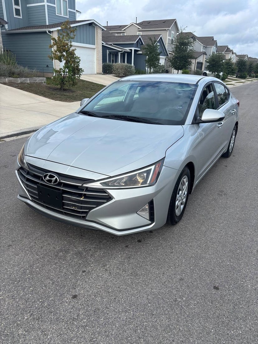 2019 Hyundai Elantra - Image 1