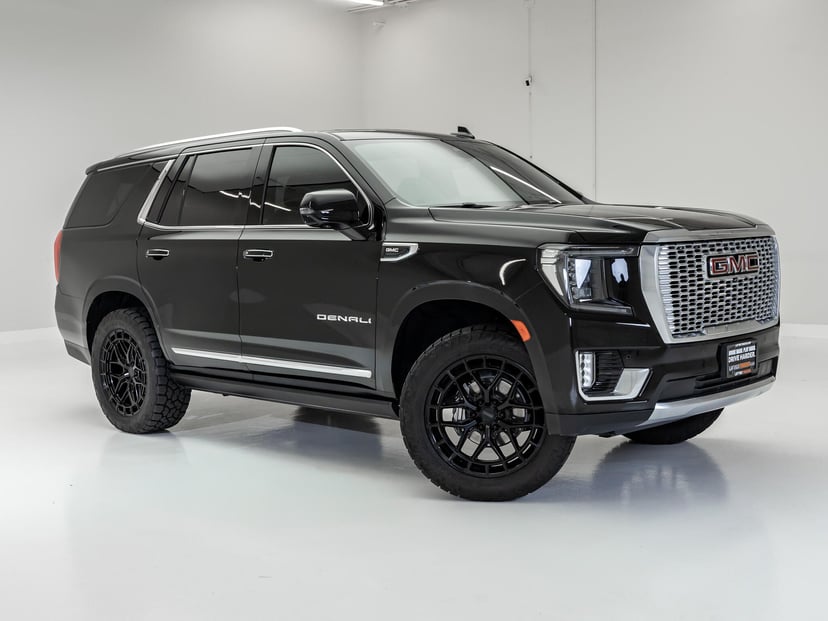 2023 GMC Yukon - Image 1