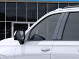 2027 Chevrolet Suburban - Preview 12