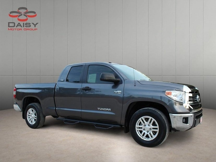 2016 Toyota Tundra - Image 2