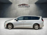 2023 Chrysler Pacifica - Preview 4