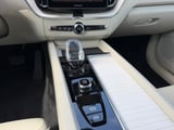 2026 Volvo XC60 - Preview 12