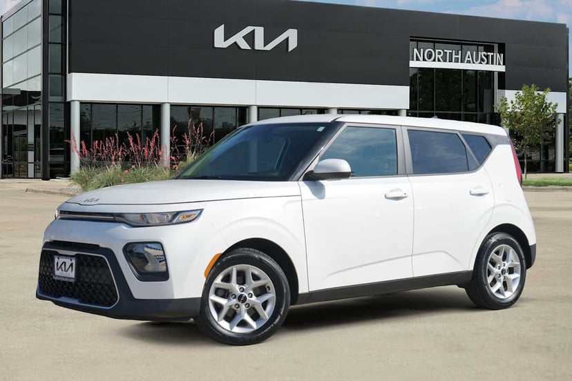 2022 Kia Soul - Image 1