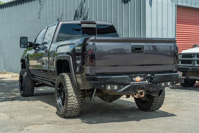 2016 GMC Sierra 2500 HD - Image 2