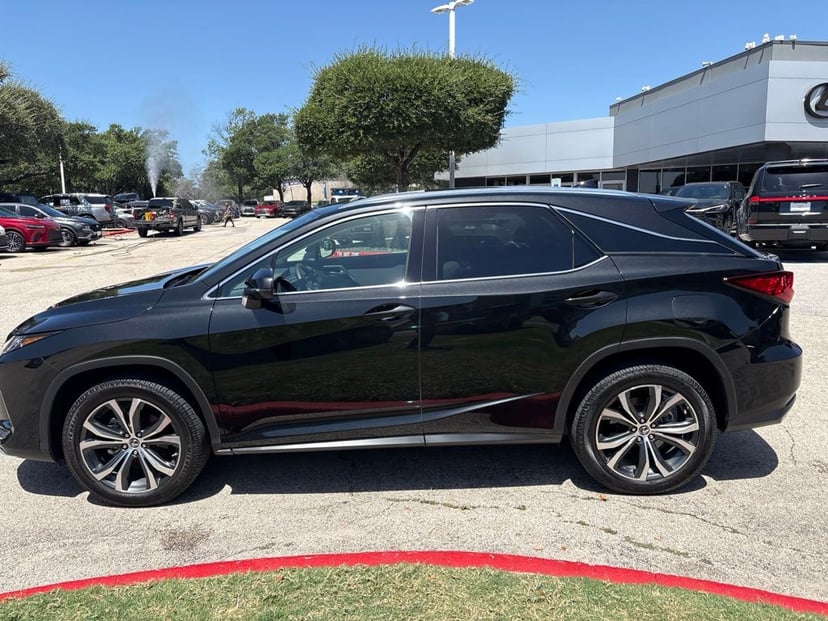 2021 Lexus RX - Image 2