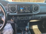 2017 Toyota Tacoma - Preview 12