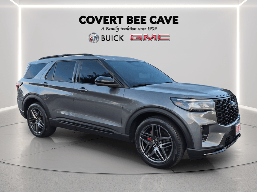 2025 Ford Explorer - Image 1