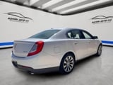 2014 Lincoln MKS - Preview 3