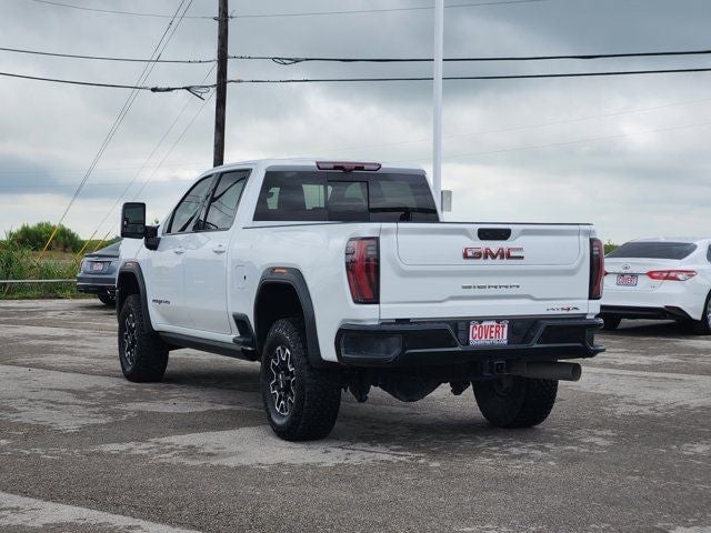 2025 GMC Sierra HD - Image 2