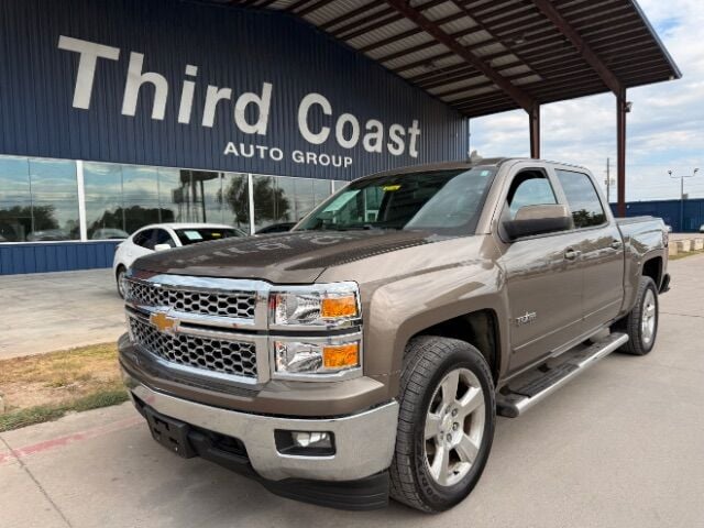 2015 Chevrolet Silverado - Image 1
