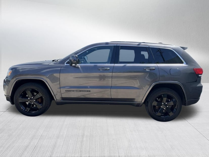 2015 Jeep Grand Cherokee - Image 2
