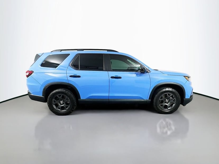 2025 Honda Pilot - Image 2