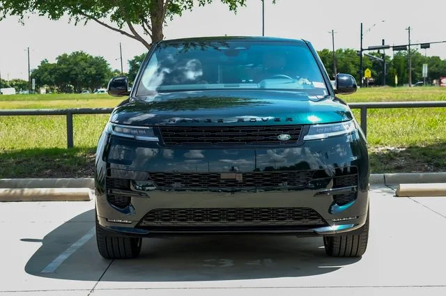 2026 Land Rover Range Rover Sport - Image 2