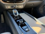 2026 Volvo XC60 - Preview 13