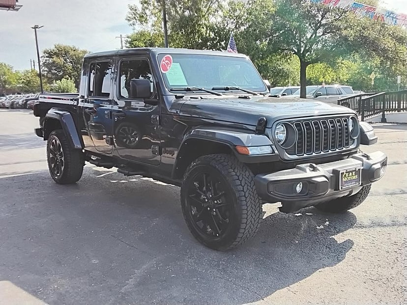 2025 Jeep Gladiator - Image 1