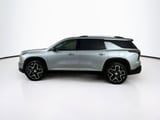 2025 Chevrolet Traverse - Preview 4