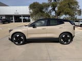 2026 Volvo EX30 - Preview 3