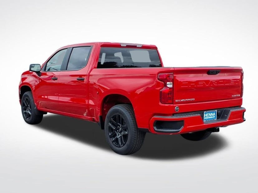 2026 Chevrolet Silverado 1500 - Image 1