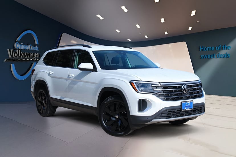 2026 Volkswagen Atlas - Image 1