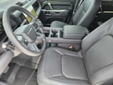 2026 Land Rover Defender - Preview 11