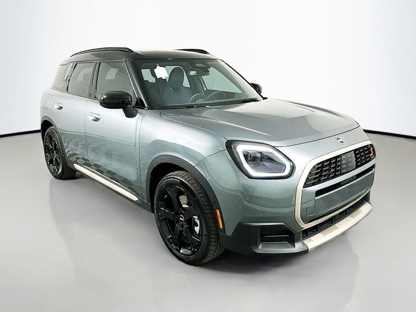 2026 MINI Cooper S Countryman Iconic 4D Sport Utility Green - Image 1