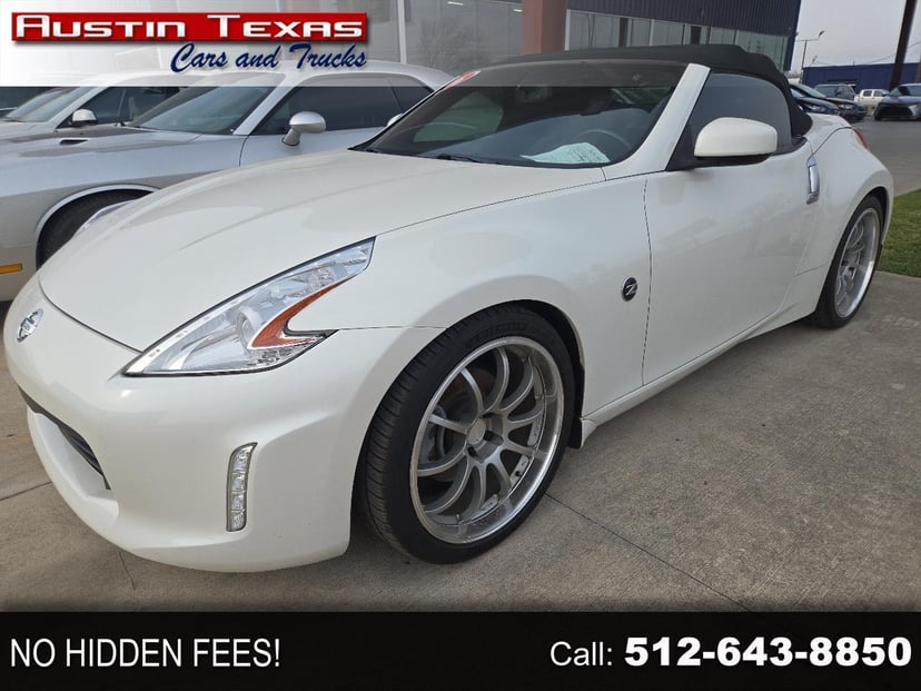 2016 Nissan 370Z - Image 1