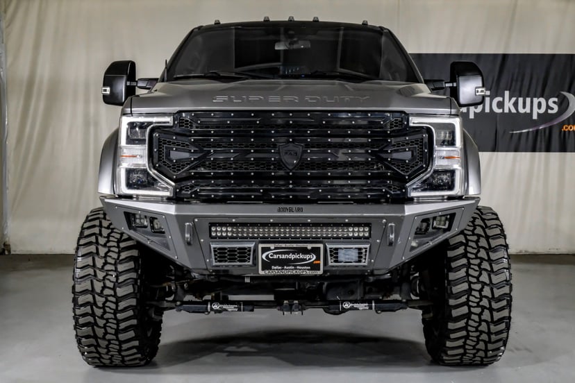 2022 Ford F-450 - Image 2