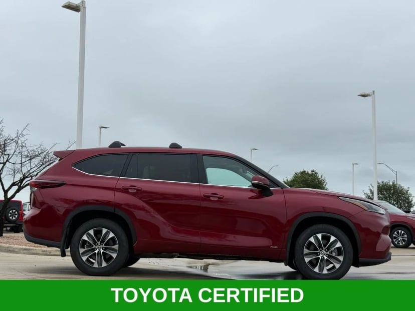 2026 Toyota Highlander - Image 3