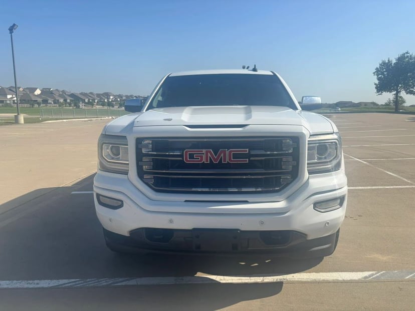 2016 GMC Sierra 1500 Crew Cab - Image 3