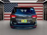 2015 Kia Sedona - Preview 5