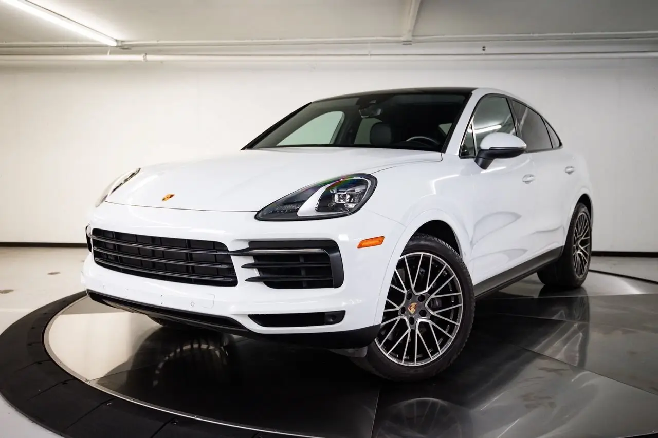 2023 Porsche Cayenne - Image 1
