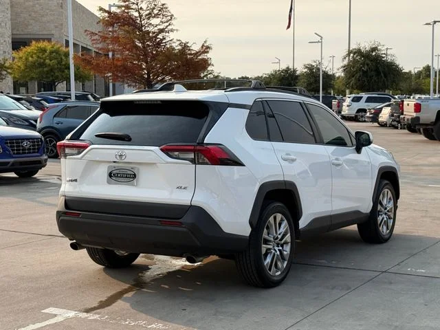 2019 Toyota RAV4 - Image 2