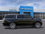 2026 Chevrolet Suburban - Preview 5