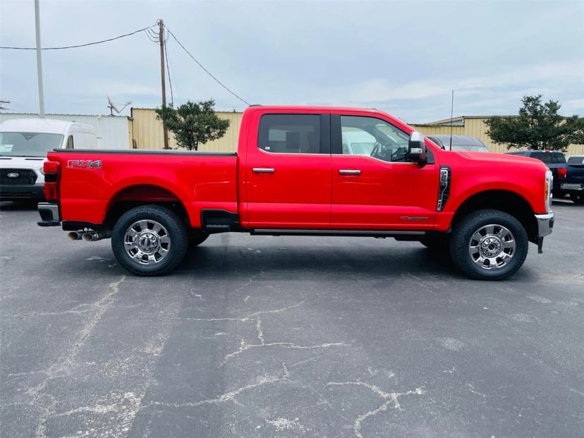 2023 Ford F-250 - Image 2